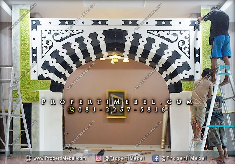 Mihrab Masjid Kayu Jati