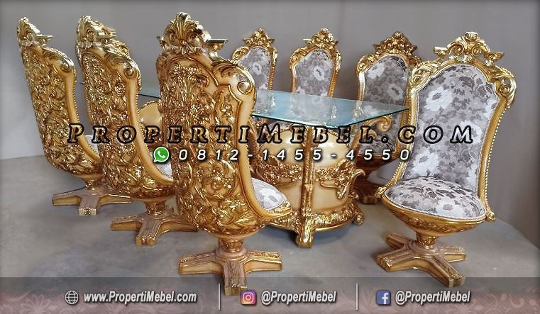 Kursi Makan Mewah Warna Emas
