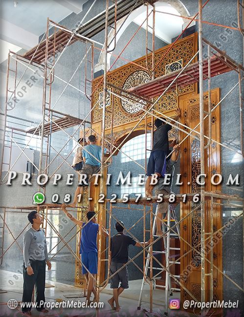 Pengrajin Mihrab Masjid 2 Lantai Kayu Jati