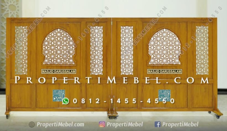 Sekat Masjid Kayu Jati Pembatas Shaf