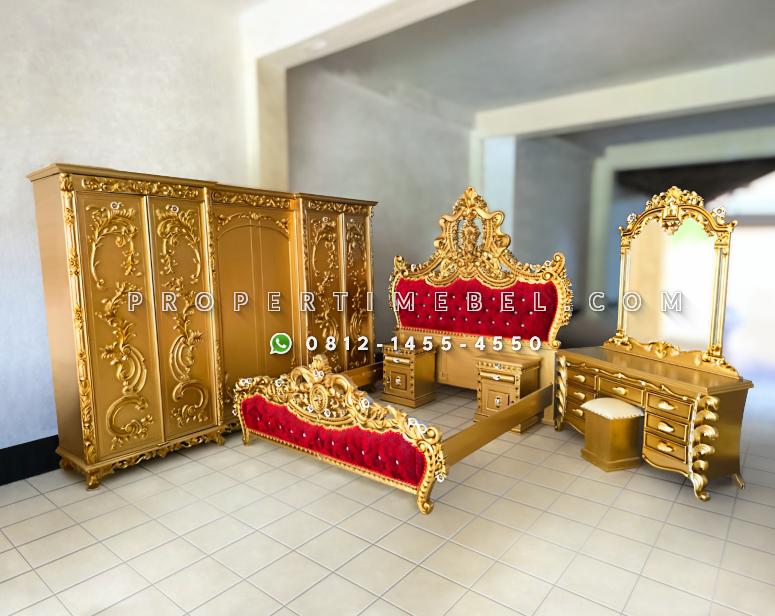 Set Kamar Tidur Ukir Mewah Warna Emas